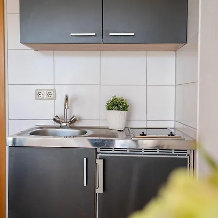 Blankwasserweg 131 Lensterstrand Oase 1 *