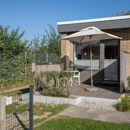 Semesterbostad Blankwasserweg 131 Lensterstrand Oase 1 Lenste