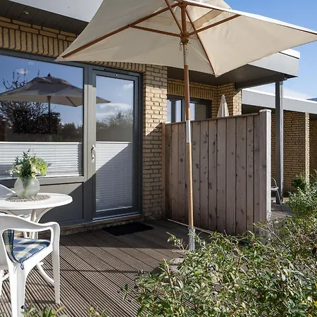 Semesterbostad Blankwasserweg 131 Lensterstrand Oase 1